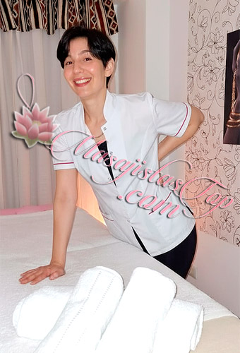 Masajista Sofy Masajes Relax en Belgrano Caba Buenos Aires Argentina Masajes Sofy Masajista en Belgrano Masajes relajantes, descontracturantes, sedativos y antiestrés. Atención en mi espacio particular con ambiente climatizado y ambientado para tu mejor relax. También atención en domicilio y hoteles de turismo. Servicio de ducha. Reserva de turnos. Masajistas en Belgrano Caba Buenos Aires Argentina Masajes Masajistas Top