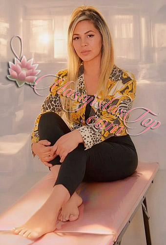 Masajista Maria Masajes Relax en Tribunales Caba Masajistas Buenos Aires Argentina Masajes Maria Masajista en Tribunales. Hola. Mis técnicas son muy variadas: Masajes relajantes, deportivos, sedativos, sueco, californiano, reflexología en manos y pies. Relax amplio. Consultorio cómodo y privado. También atención en hoteles de turismo y domicilios. Servicio de ducha. Atención ambos sexos. Reserva de turnos. Masajista en Tribunales Caba Buenos Aires Argentina Masajes Masajistas Top