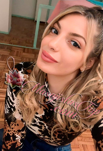 Melany Masajista en Palermo. Realizo masajes descontracturantes, relajantes, sedativos, antiestrés. Te recibo en mi consultorio impecable, discreto y con ambiente climatizado. Servicio de ducha. Atención ambos sexos. Reserva de turnos. Masajista en Palermo Caba Buenos Aires Argentina Masajes Hot Stones Masajistas Top