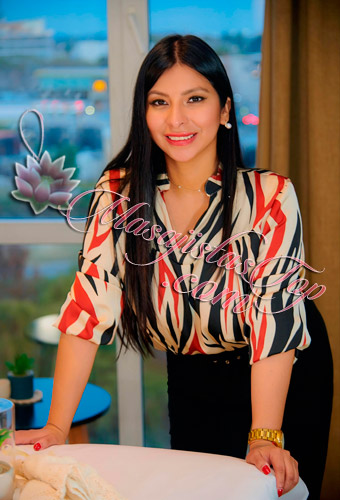 Emilin Masajista Profesional Matriculada y Terapeuta Thai. Masajistas en Nordelta Masajes en Nordelta Masajes relajantes, descontracturantes, deportivo. Desbloqueo de cervical y lumbar. Sedativos Orientales. Técnicas orientales: Tai Massage, ayurveda. Sesiones en Futón Japonés (Tatami) Atención con buena onda y empatía en un ambiente limpio y cálido. Productos de excelente calidad, ricos aromas, música amena y la predisposición para que pases un momento agradable. Cuento con gabinete propio. Servicio de ducha disponible. Servicio de frigobar de cortesía. Cochera Disponible. Mi atención es muy personalizada ya que es mi dpto. Por tal intenta venir con tiempo y con la mayor predisposición a pasar un agradable momento. Masajes en Nordelta Zona Norte Buenos Aires Argentina Masajes Masajistas Top