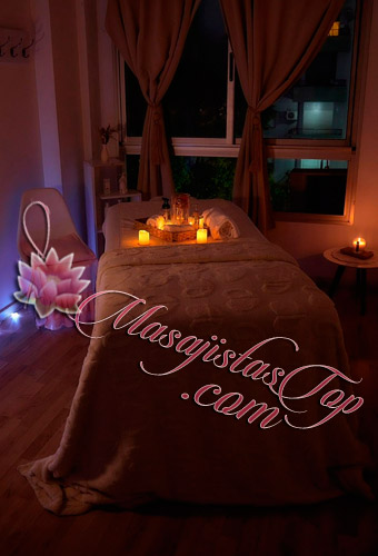 Lujan Masajista en Caballito. Tú mereces un momento de relajación absoluta, masajes descontracturantes, relajantes y sensorial. Ven a disfrutar de una experiencia única y te permitas olvidar de todo por un momento en mi espacio especialmente acondicionado. La sesión duran entre 30 y 60 minutos (agradezco puntualidad). Estoy dispuesta a ofrecerte un excelente momento de relax y tranquilidad Solo recibo pacientes respetuosos y de trato amable, te espero. Atención solo en consultorio. Servicio de ducha. Blanquearía impecable. Frigobar de cortesía. Atención ambos sexos. Reserva de turnos. Masajes en Caballito Buenos Aires Argentina Masajes Masajistas Top