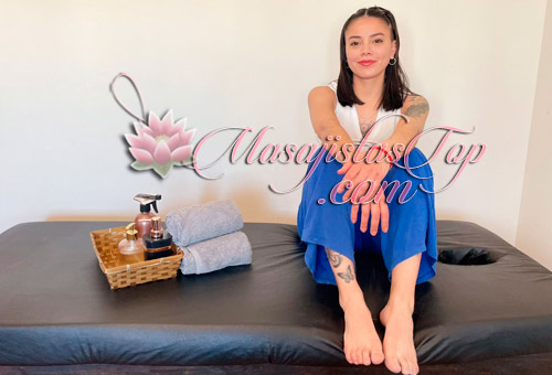 Barbara Masajista en Microcentro. Realizo masajes relajantes, descontracturantes y sedativos. Te recibo en mi consultorio particular en un ambiente climatizado y con todas las medidas de seguridad e higiene, tranquilidad y discreción. También atención en domicilios y hoteles de turismo. Servicio de ducha. Atención ambos sexos. Reserva de turnos. Tu consulta es bienvenida Masajistas en Microcentro Caba Buenos Aires Argentina Masajes Masajistas Top
