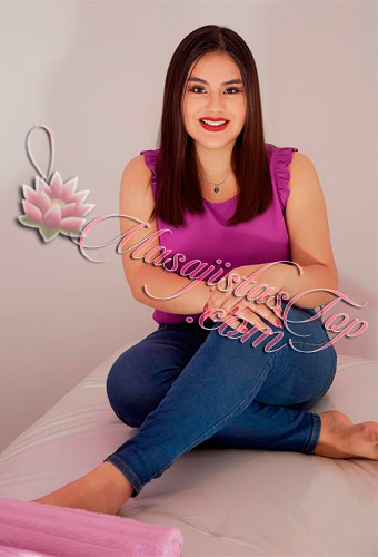 Jimena Masajista en Palermo. Masajista Matriculada y Reiki Máster Profesional. Masajes Descontracturantes, relajantes, sedativos, antiestrés de pies a cervical sobre camilla o tatami japonés. Masajes con piedras calientes y cañas de bambu promo $10.000. Depilación sistema español. Ambiente climatizado, aromaterapia, servicios de ducha y música relajante. Promoción en sesiones de masajes 4 manos sincronizado. Realizo atención en Domicilios y Hoteles de Turismo. Atención a ambos sexos. Reserva de turnos. Masajistas en zona Palermo Caba Buenos Aires Argentina Masajes Vip Masajistas Top