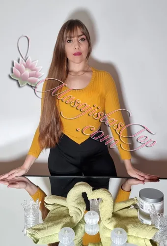 Jazmin Masajista en Tribunales Masajes relajantes, descontracturantes y sedativos en camilla. Relax. Excelente consultorio ambientado y climatizado, con música relajante para tu mejor relax. También atención en domicilio y hotel de turismo. Tu consulta es Bienvenida. No dudes en escribirme te aseguro un masaje único e inolvidable. Servicio de ducha. Reserva de turnos. Masajistas en Tribunales Caba Buenos Aires Argentina Masajes Masajistas Top